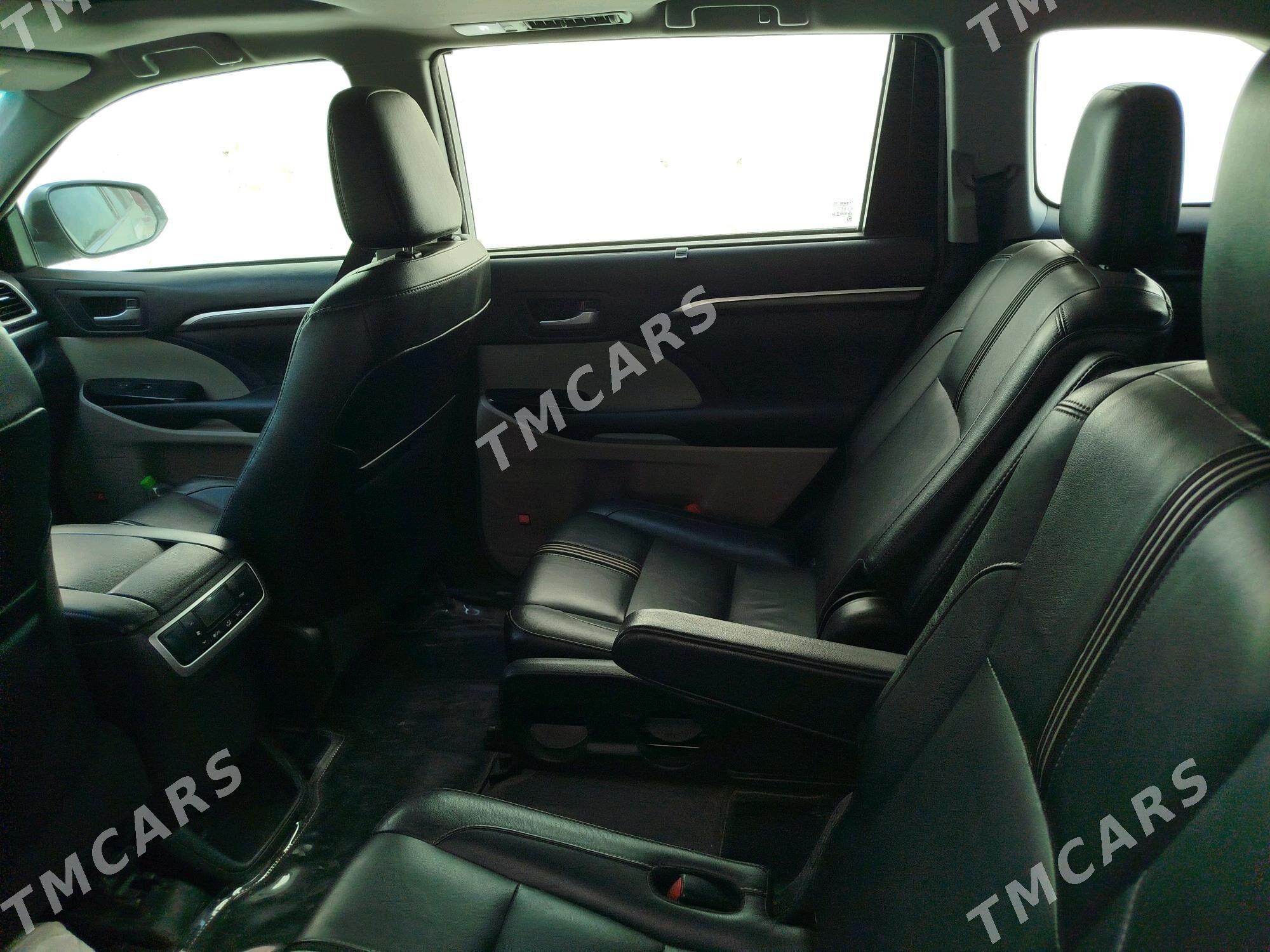 Toyota Highlander 2017 - 375 000 TMT - Dänew - img 4