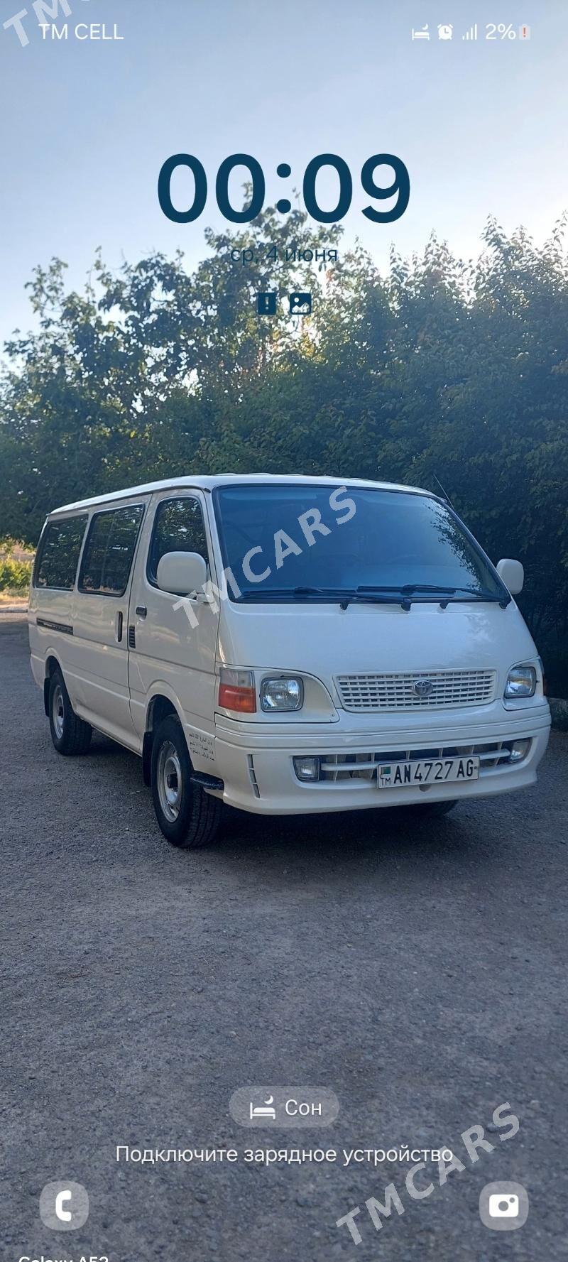 Toyota Hiace 2003 - 140 000 TMT - Büzmeýin - img 2