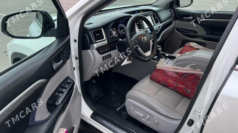 Toyota Highlander 2017 - 550 000 TMT - Гёкдепе - img 2