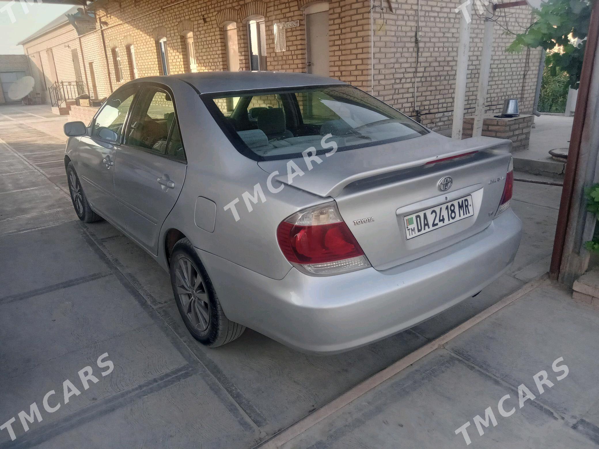 Toyota Camry 2003 - 180 000 TMT - Векильбазар - img 3