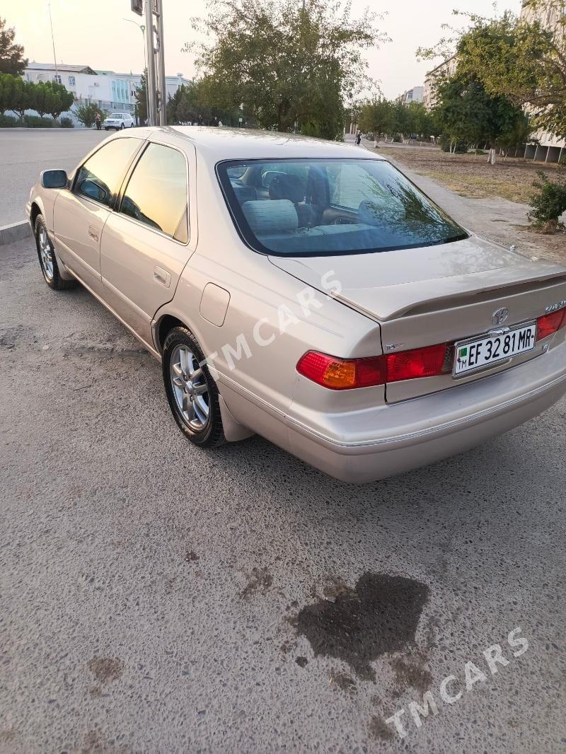 Toyota Camry 1997 - 130 000 TMT - Мары - img 6