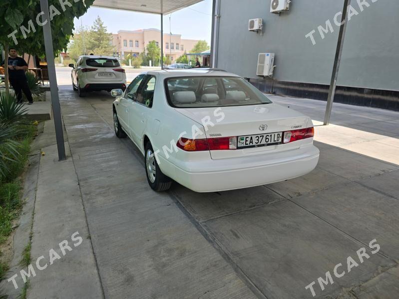 Toyota Camry 2001 - 140 000 TMT - Mary - img 2