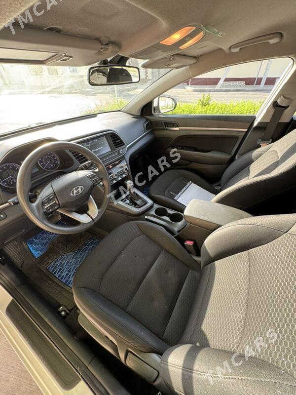 Hyundai Elantra 2020 - 216 000 TMT - Aşgabat - img 4