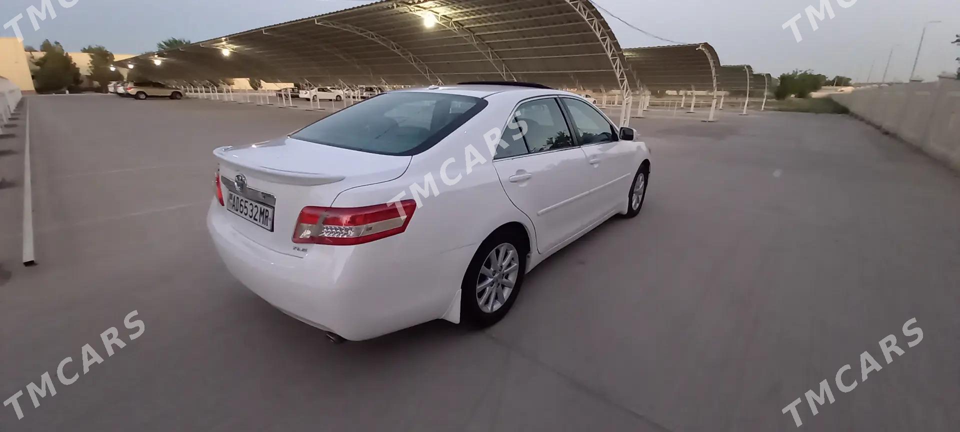 Toyota Camry 2011 - 190 000 TMT - Байрамали - img 5