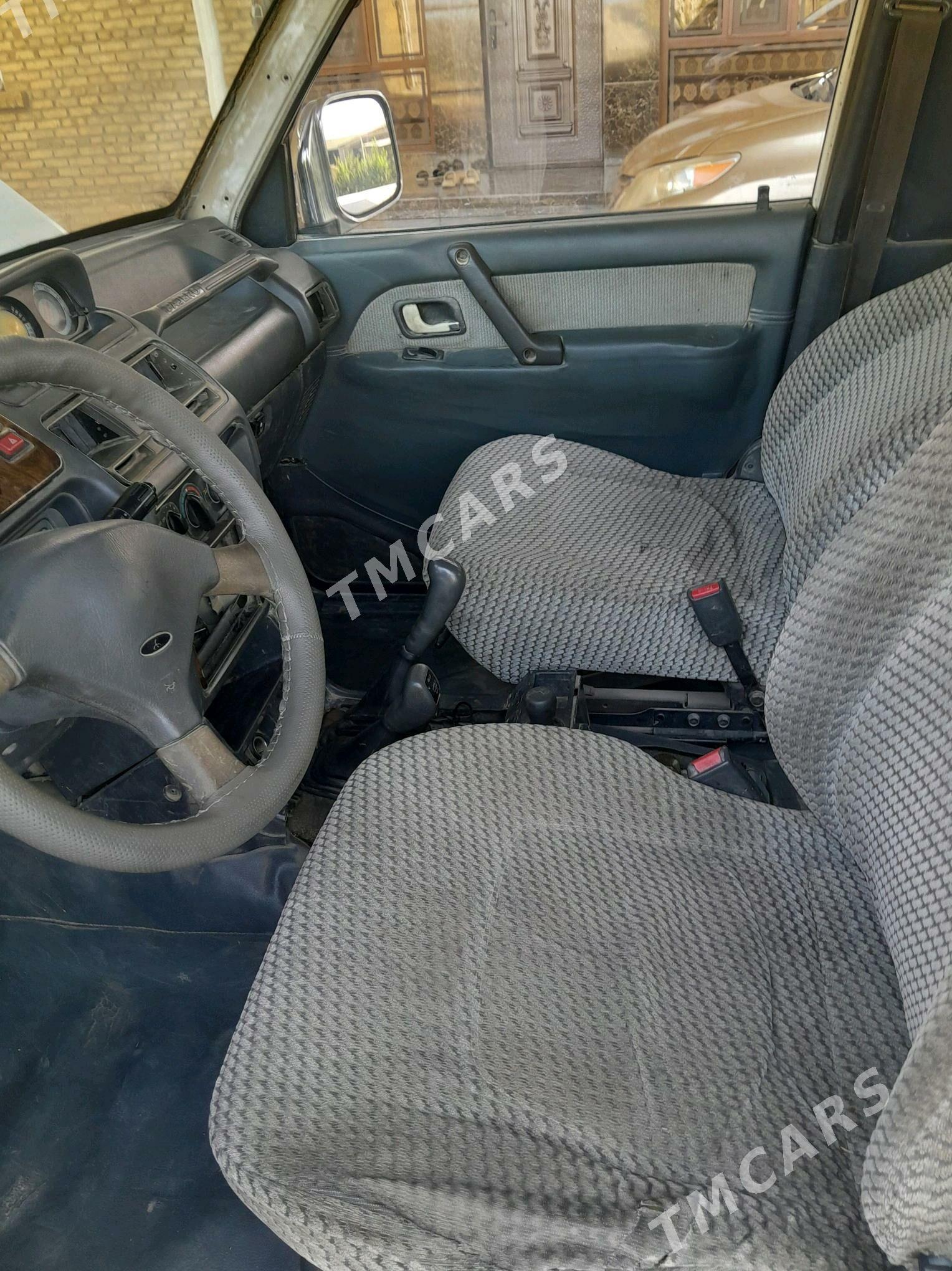 Mitsubishi Pajero 1995 - 45 000 TMT - Мары - img 4