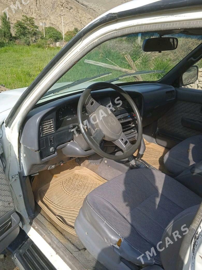Toyota 4Runner 1995 - 60 000 TMT - Bäherden - img 4