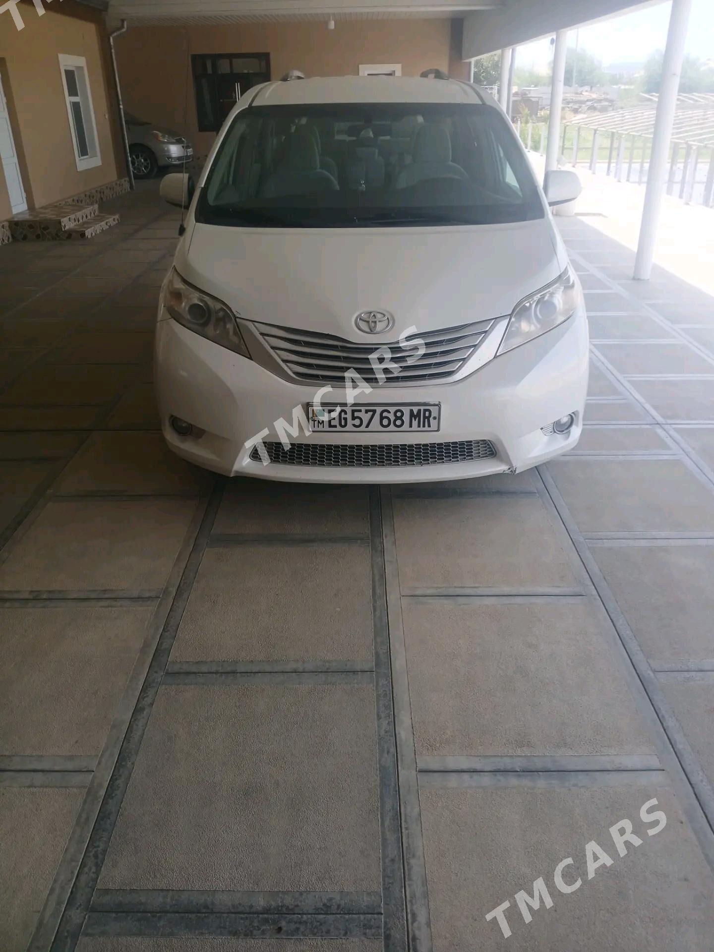 Toyota Sienna 2010 - 265 000 TMT - Mary - img 6