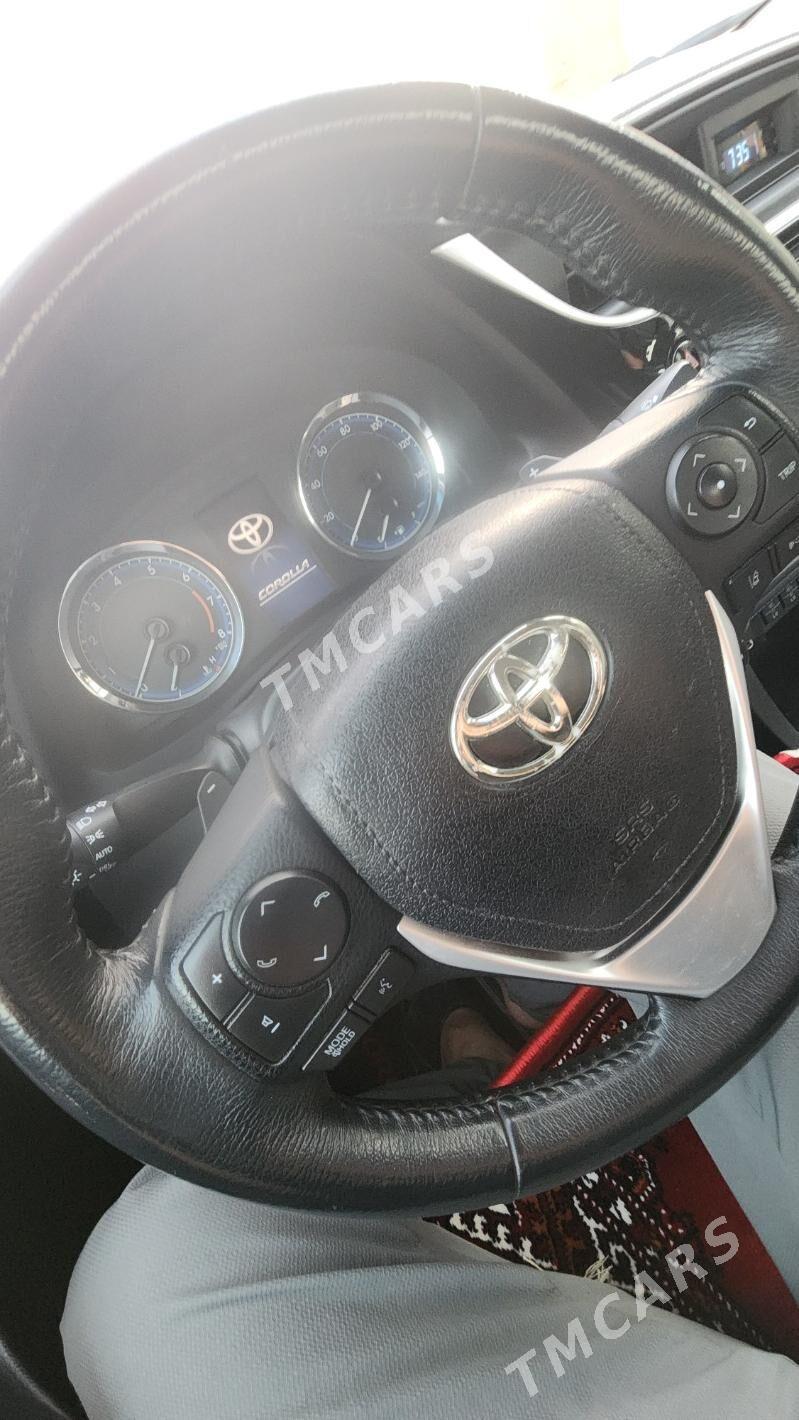 Toyota Corolla 2018 - 240 000 TMT - Baýramaly - img 4