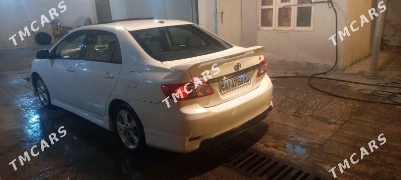 Toyota Corolla 2013 - 160 000 TMT - Бузмеин - img 4