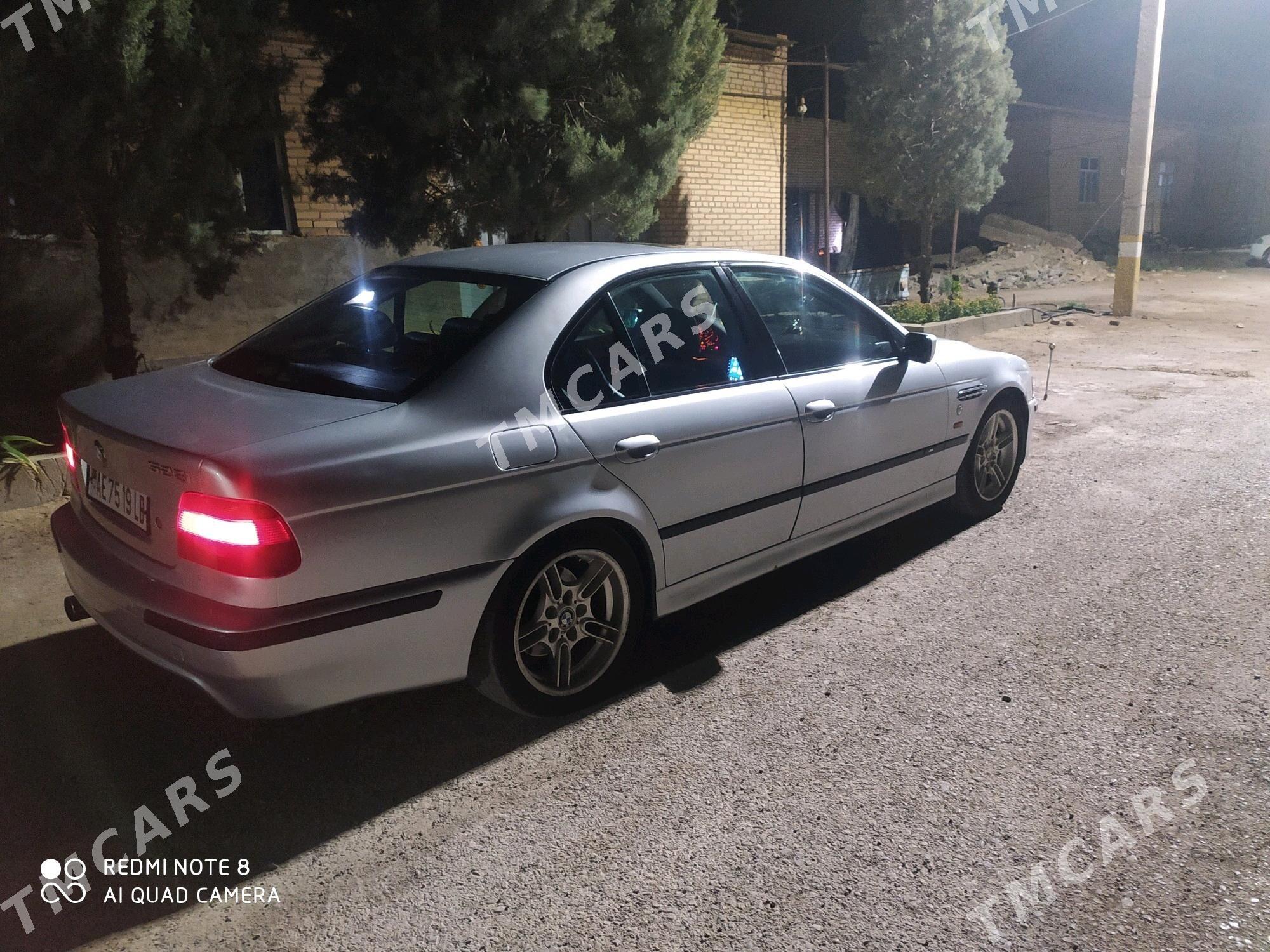 BMW E39 1999 - 110 000 TMT - Dänew - img 2