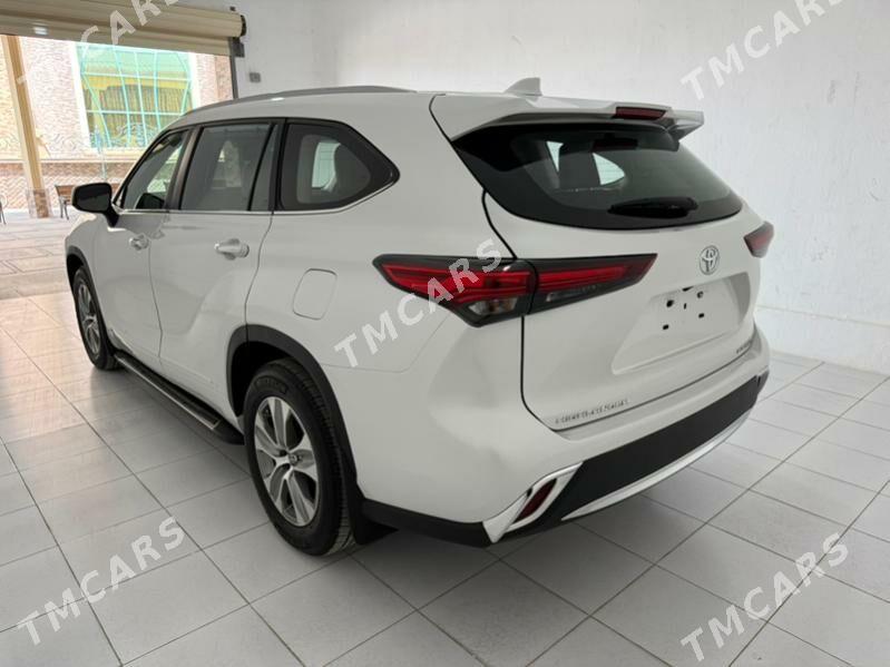 Toyota Highlander 2024 - 649 900 TMT - Balkanabat - img 3