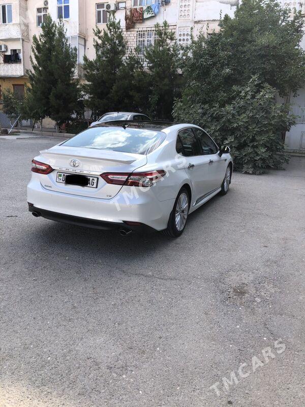 Toyota Camry 2018 - 310 000 TMT - Ашхабад - img 8