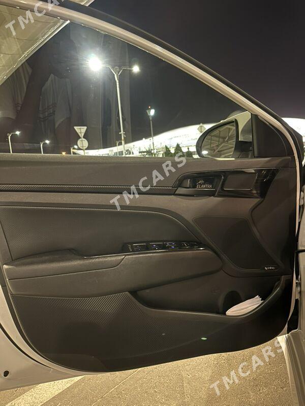Hyundai Elantra 2020 - 260 000 TMT - Aşgabat - img 3