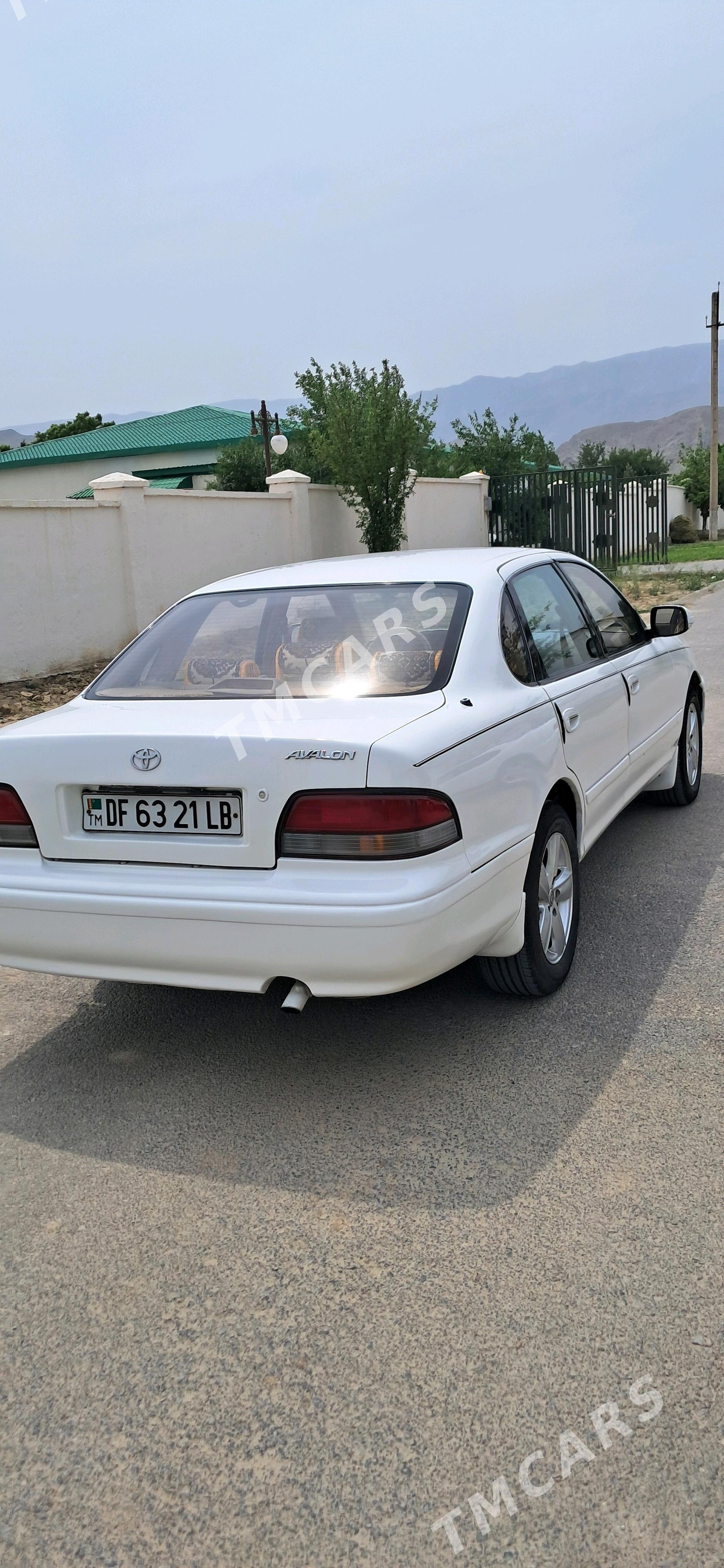 Toyota Avalon 1996 - 90 000 TMT - Bäherden - img 3