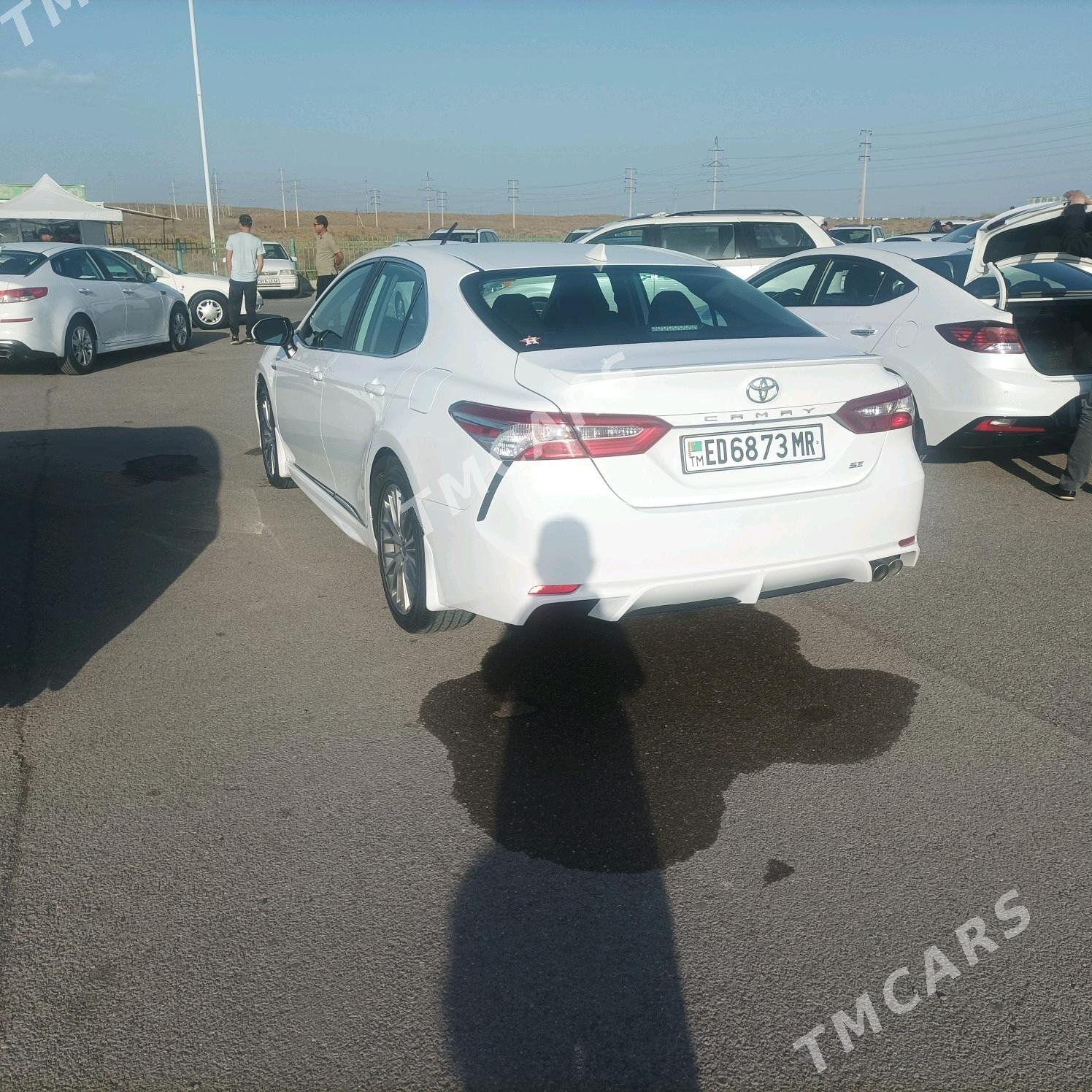 Toyota Camry 2020 - 310 000 TMT - "Altyn Asyr" Gündogar bazary (Jygyllyk) - img 8