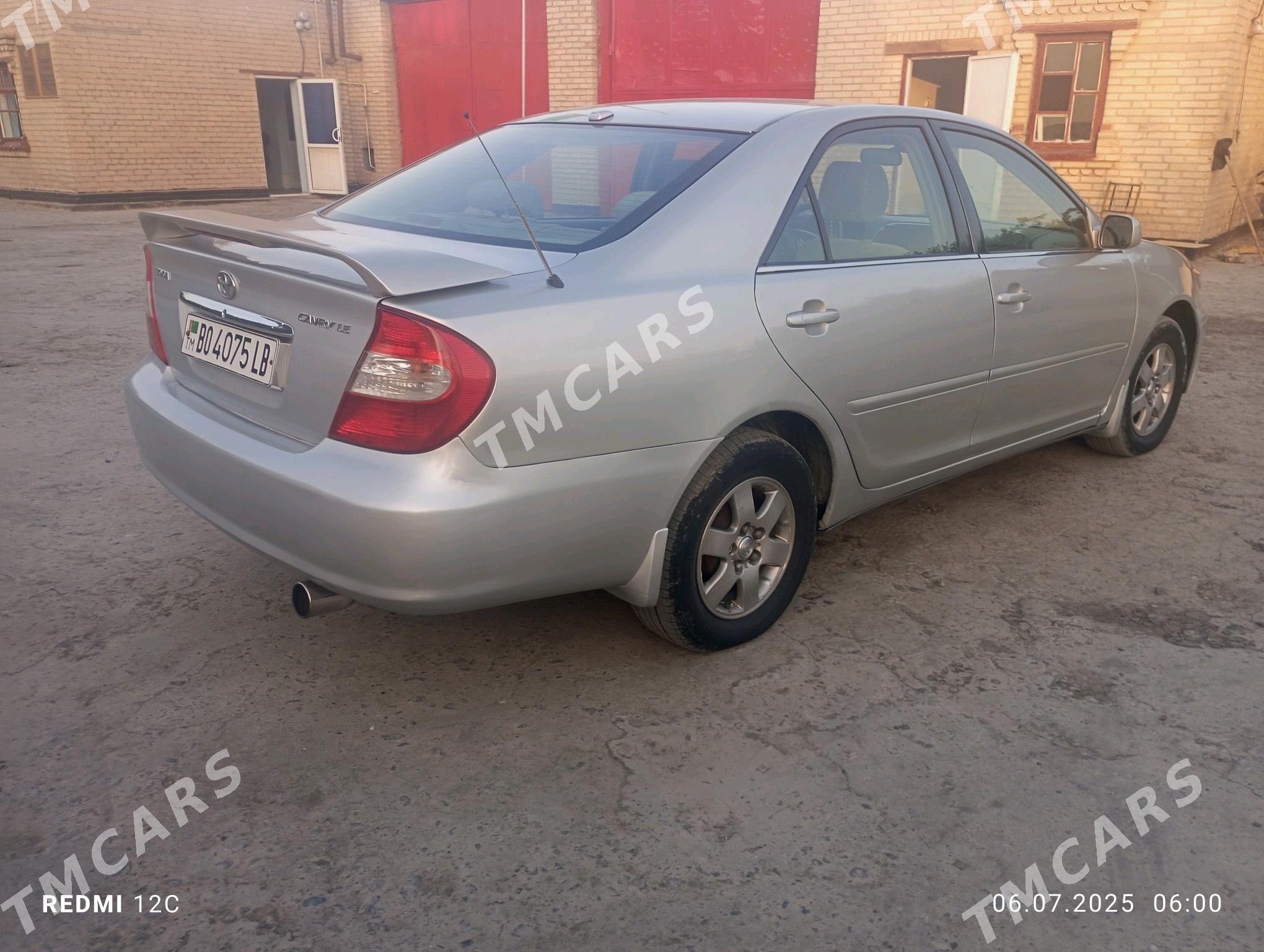 Toyota Camry 2003 - 130 000 TMT - Dänew - img 5