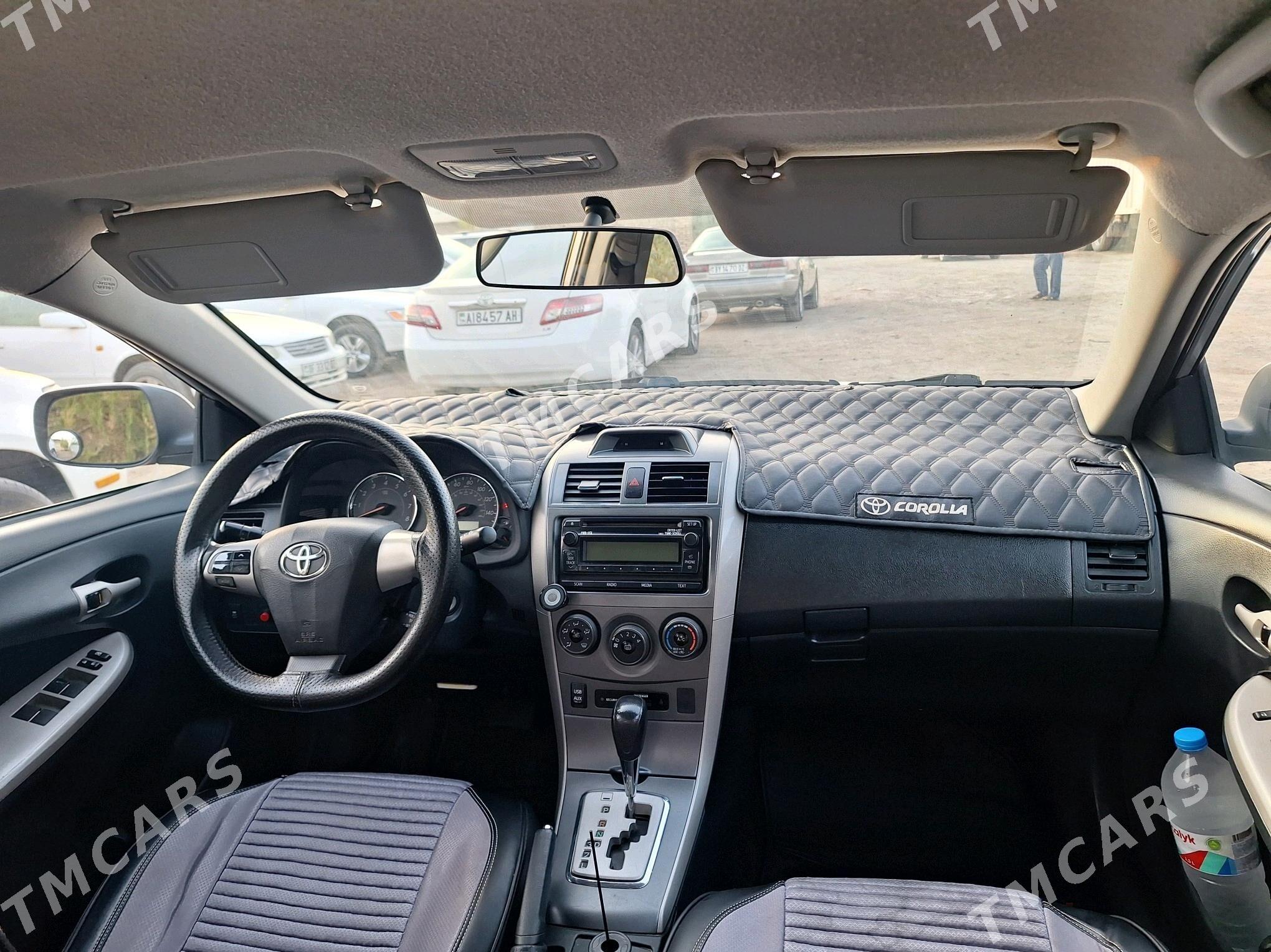 Toyota Corolla 2012 - 166 000 TMT - Кёнеургенч - img 2