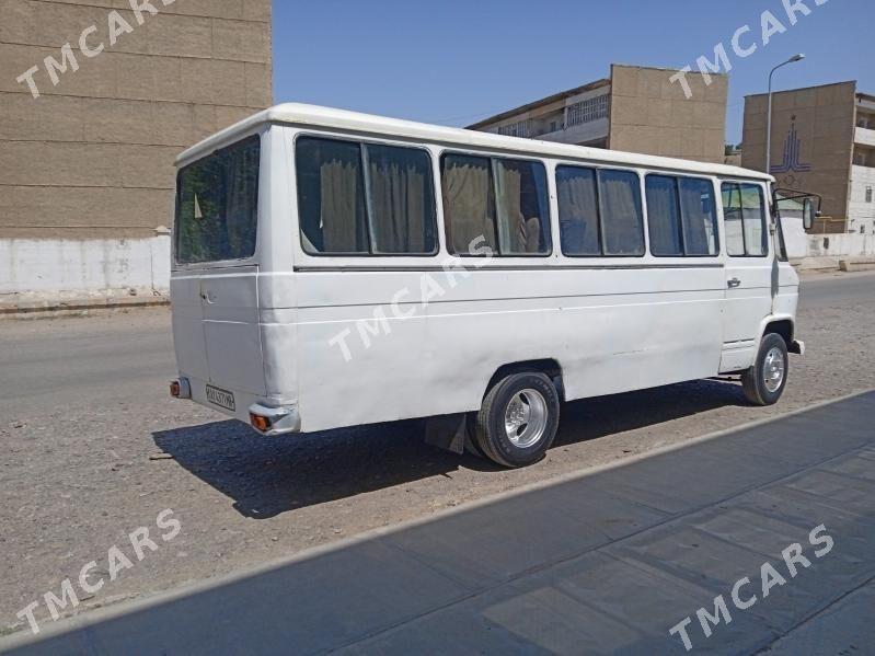 Mercedes-Benz Viano 1995 - 80 000 TMT - Ýolöten - img 6