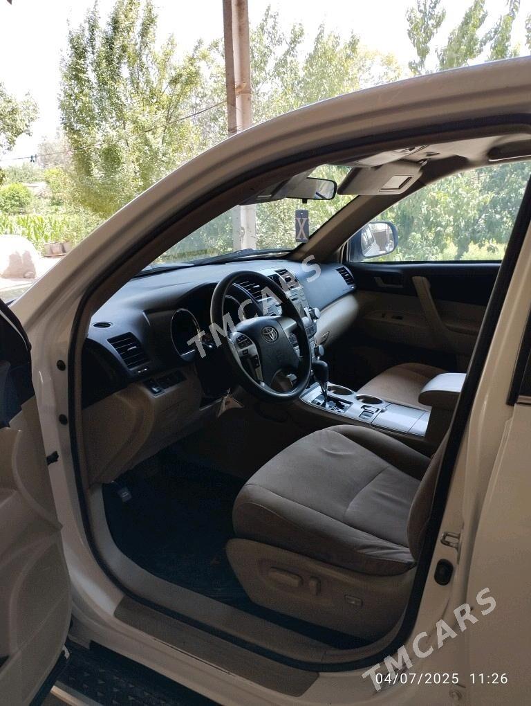 Toyota Highlander 2011 - 290 000 TMT - Türkmengala - img 10