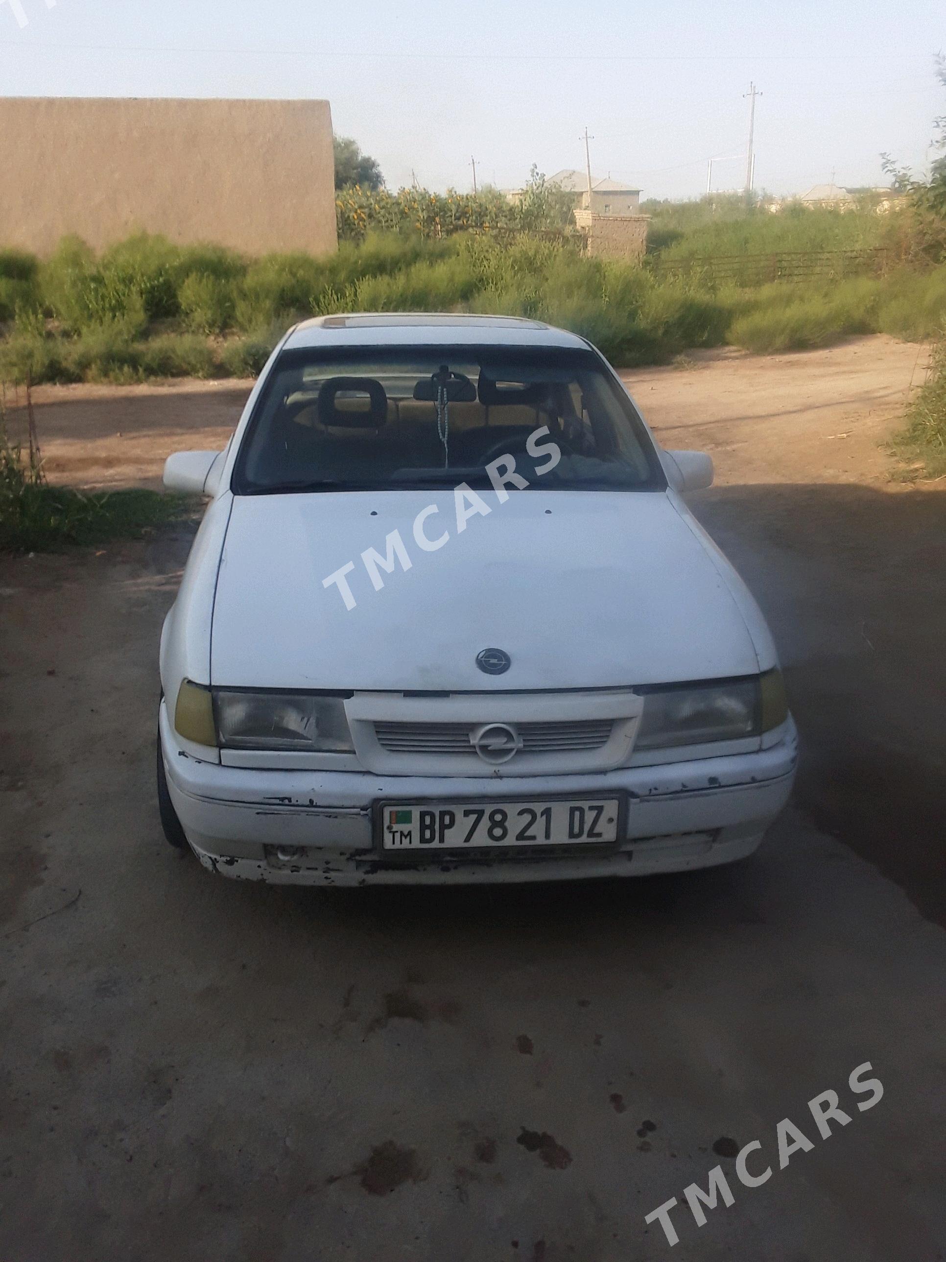 Opel Vectra 1992 - 22 000 TMT - Шабатский этрап - img 3
