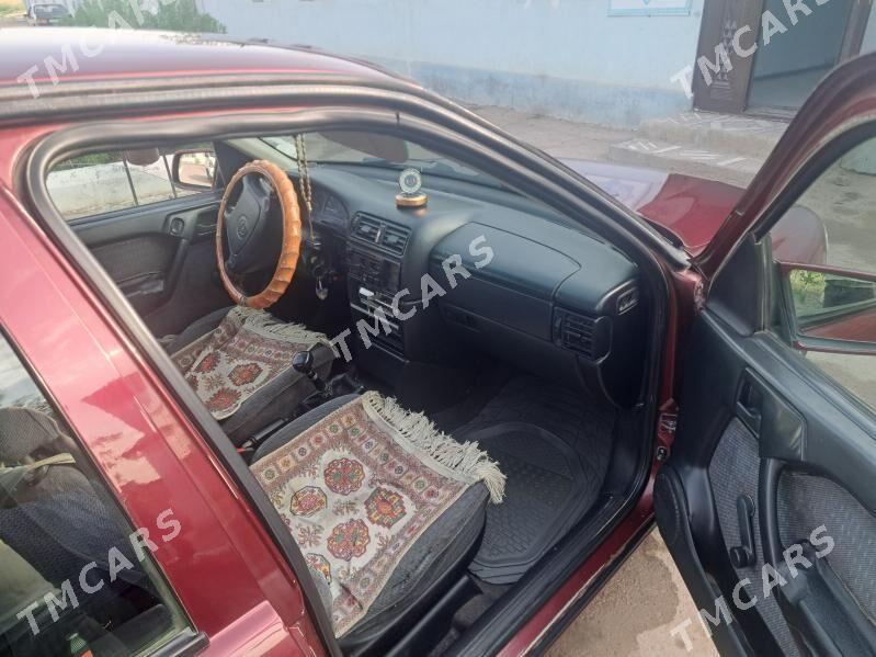 Opel Astra 1995 - 40 000 TMT - Губадаг - img 6