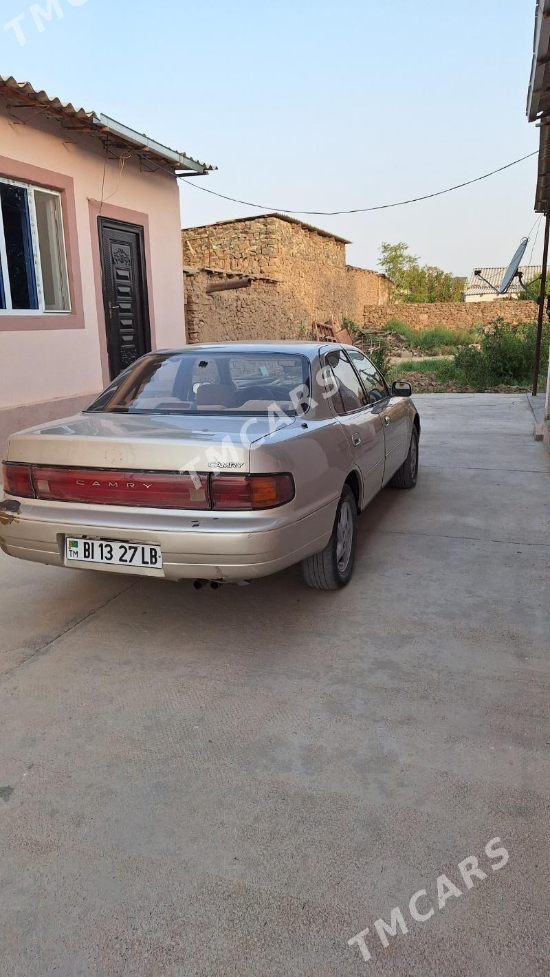 Toyota Camry 1993 - 70 000 TMT - Köýtendag - img 2