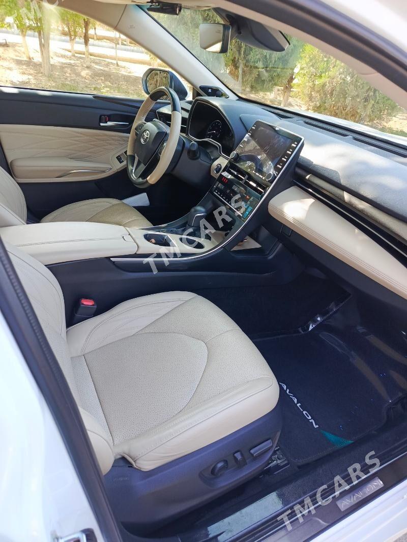 Toyota Avalon 2019 - 550 000 TMT - Дашогуз - img 1