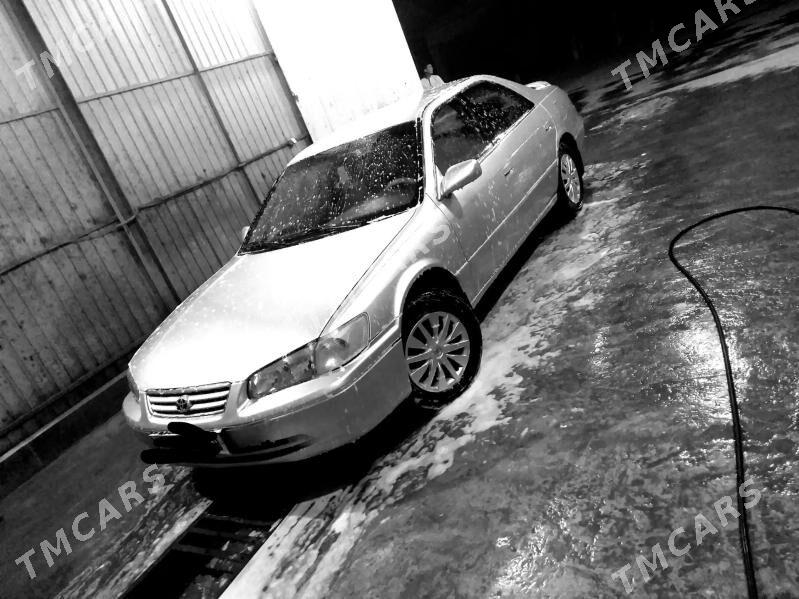Toyota Camry 2000 - 120 000 TMT - Saýat - img 4