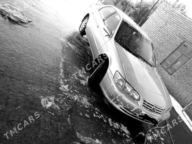 Toyota Camry 2000 - 120 000 TMT - Saýat - img 3