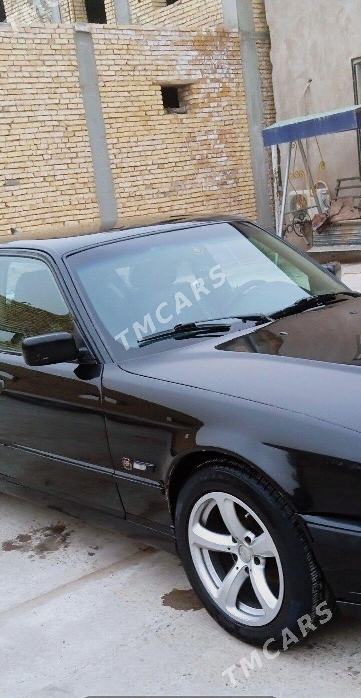 BMW 525 1995 - 60 000 TMT - Türkmenabat - img 4