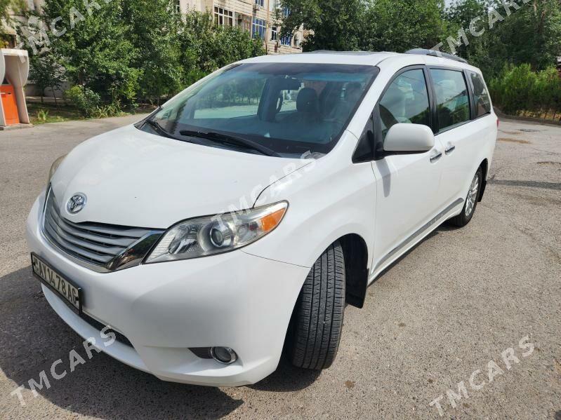 Toyota Sienna 2011 - 320 000 TMT - Hitrowka - img 3