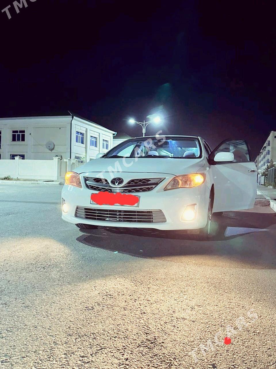 Toyota Corolla 2012 - 150 000 TMT - Türkmenabat - img 5