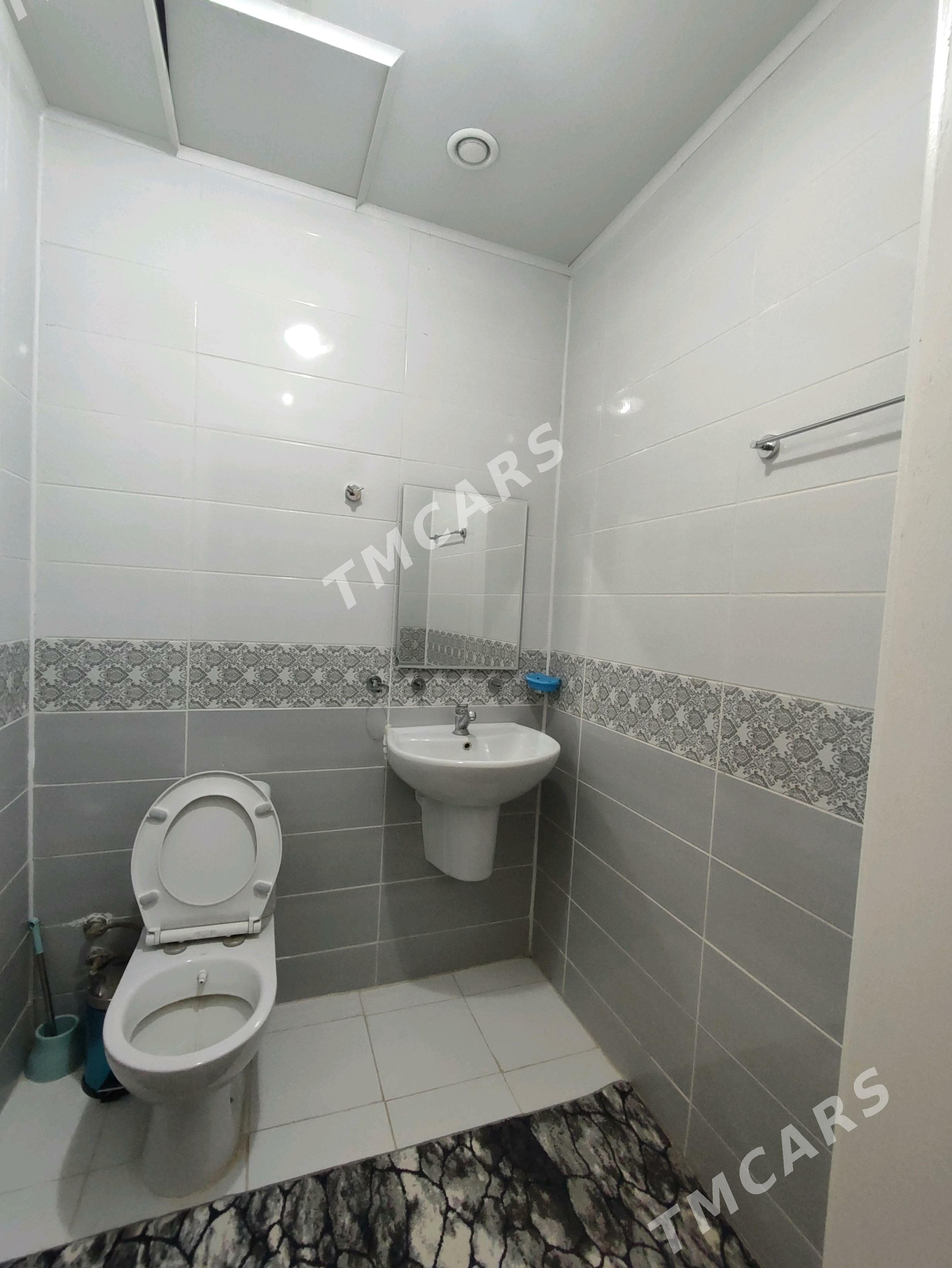 Мир 8 - Aşgabat - img 2