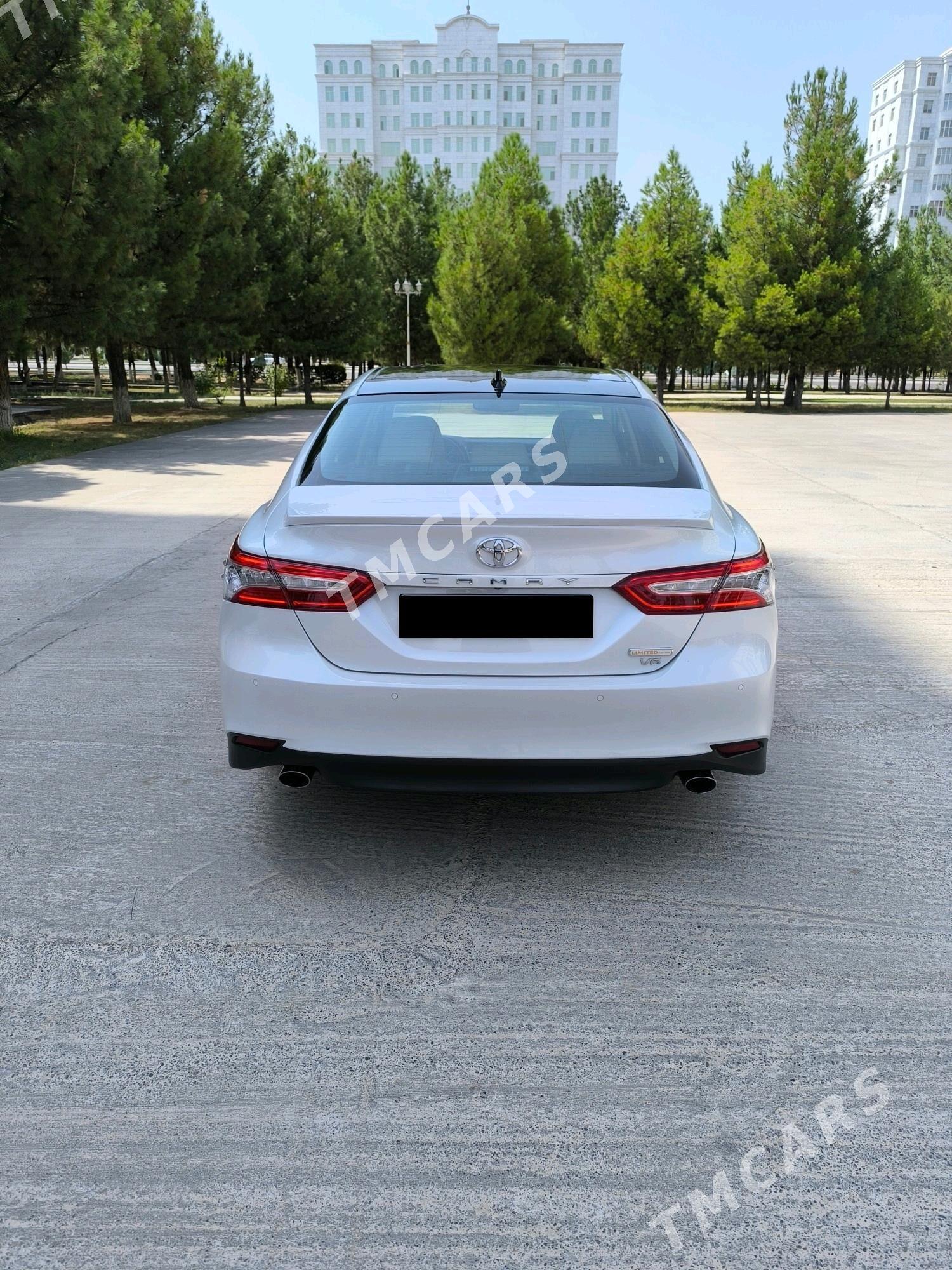 Toyota Camry 2017 - 430 000 TMT - Ашхабад - img 2