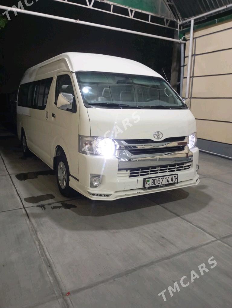 Toyota Hiace 2007 - 335 000 TMT - Бузмеин - img 4