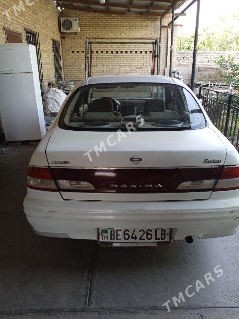 Nissan Maxima 1999 - 50 000 TMT - Туркменабат - img 2