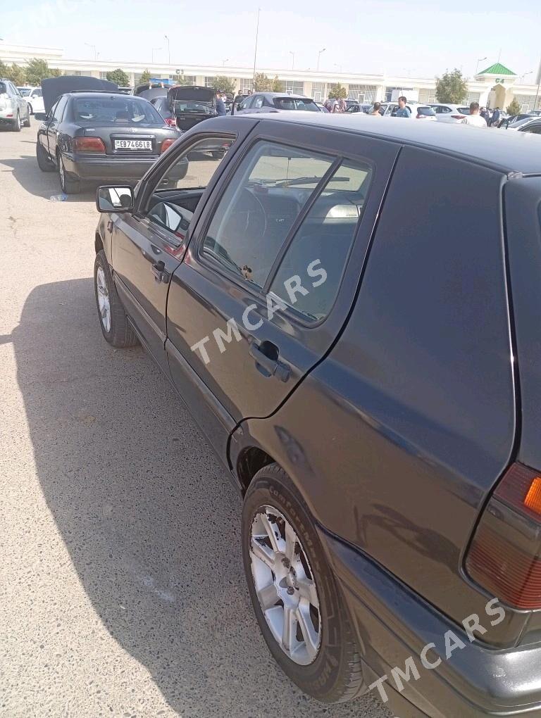 Volkswagen Golf 1994 - 30 000 TMT - Туркменабат - img 2