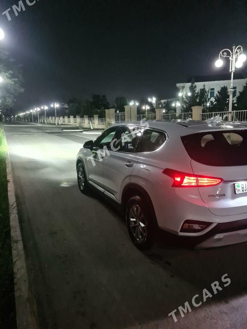 Hyundai Santa Fe 2019 - 280 000 TMT - Aşgabat - img 3