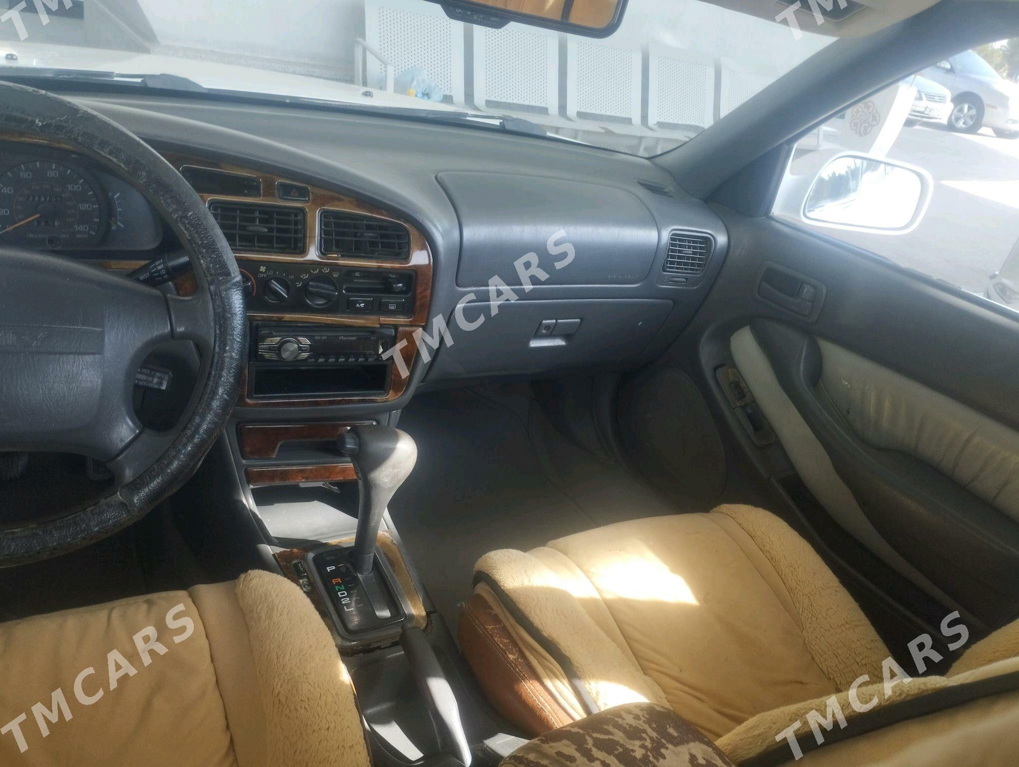 Toyota Camry 1995 - 83 000 TMT - Aşgabat - img 6