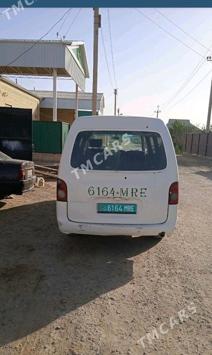Toyota Hiace 2001 - 35 000 TMT - Мары - img 2