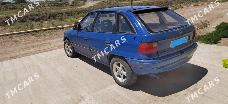Opel Astra 1993 - 27 000 TMT - Köneürgenç - img 4