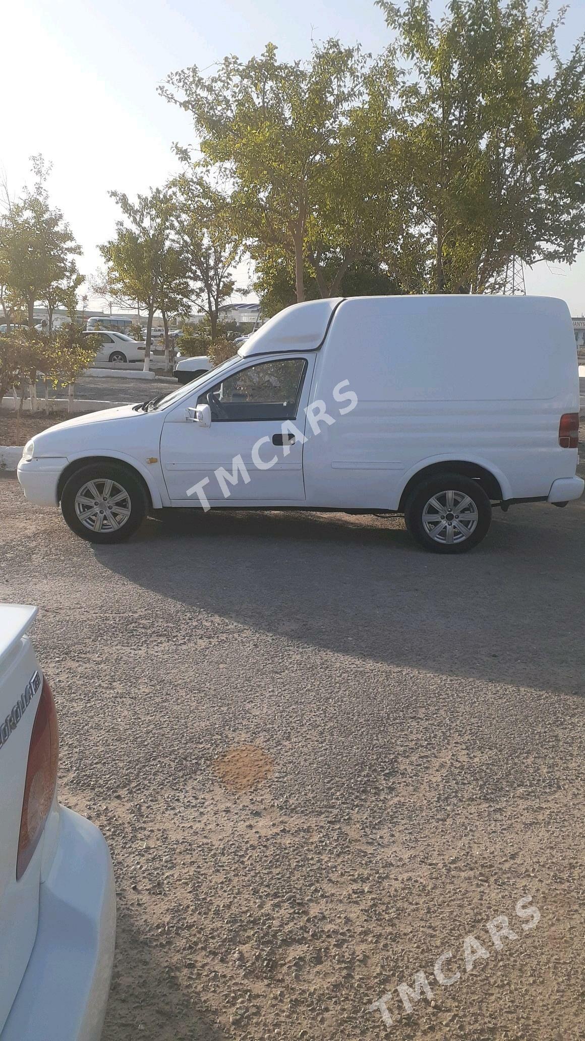 Opel Combo 2000 - 35 000 TMT - Tejen - img 3