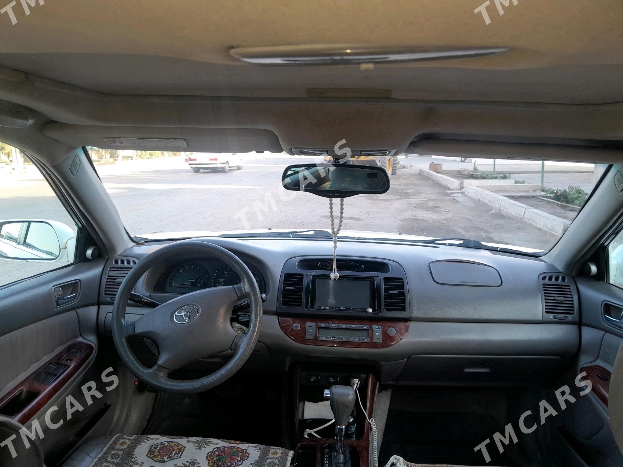Toyota Camry 2002 - 137 000 TMT - Saýat - img 6
