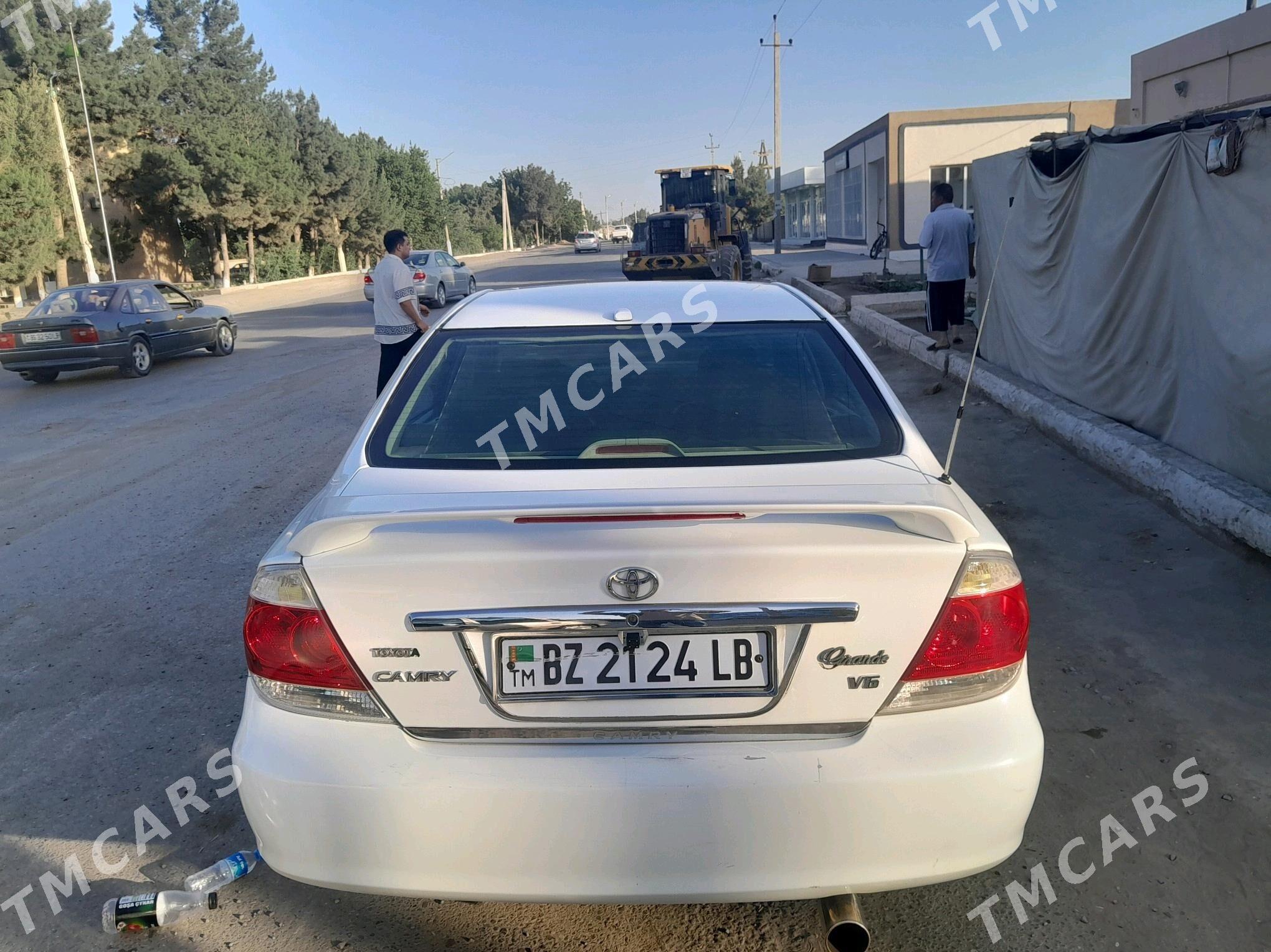 Toyota Camry 2002 - 137 000 TMT - Saýat - img 3