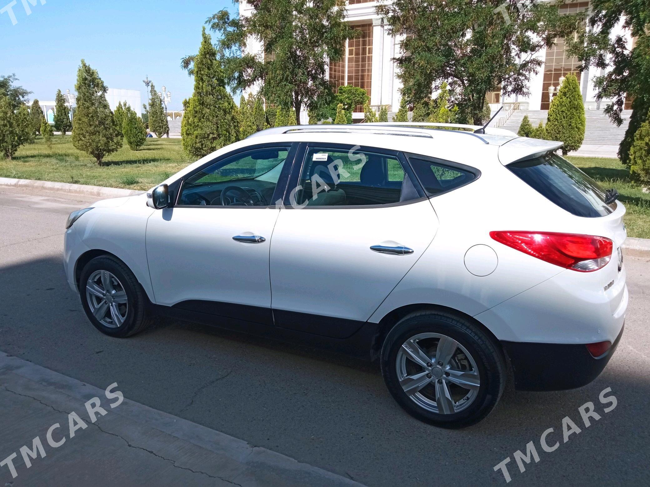 Hyundai Tucson 2011 - 170 000 TMT - Дашогуз - img 3