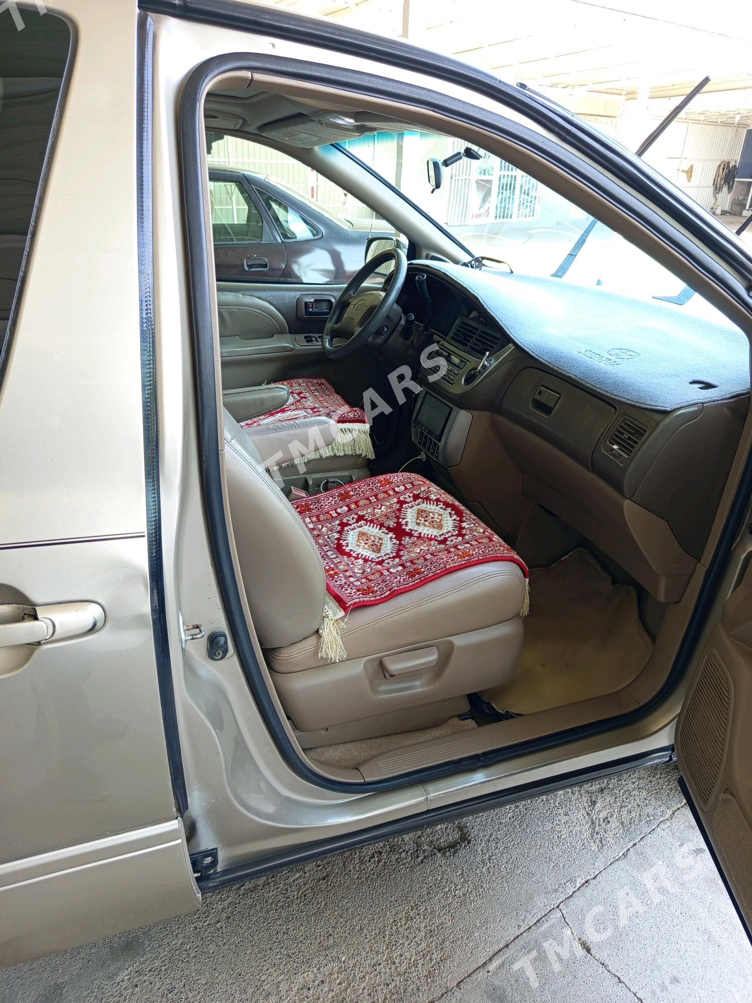 Toyota Sienna 2003 - 165 000 TMT - Mary - img 10