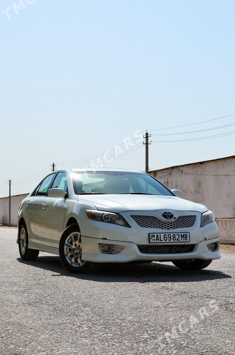Toyota Camry 2011 - 230 000 TMT - Ýolöten - img 2