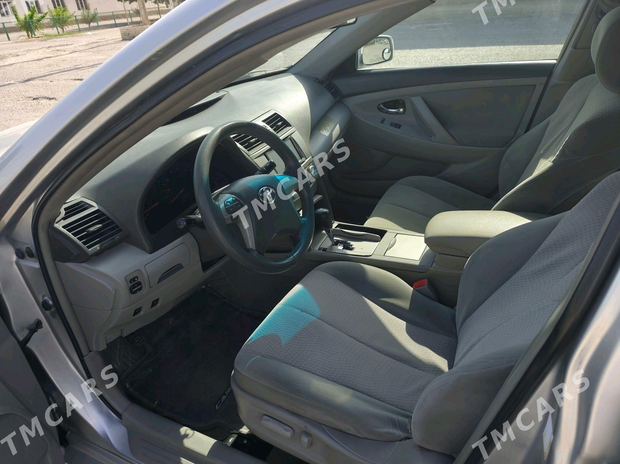 Toyota Camry 2010 - 163 000 TMT - Aşgabat - img 4