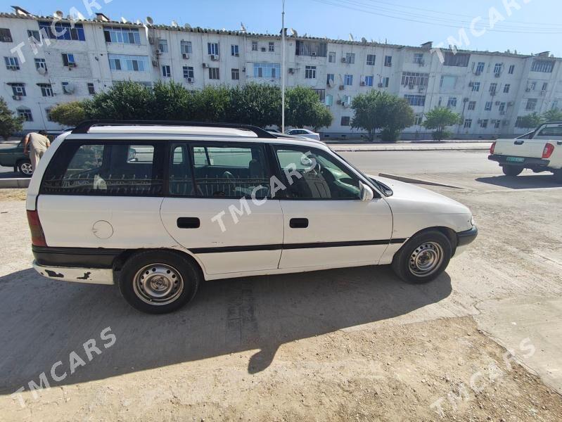 Opel Omega 1998 - 30 000 TMT - Балканабат - img 2
