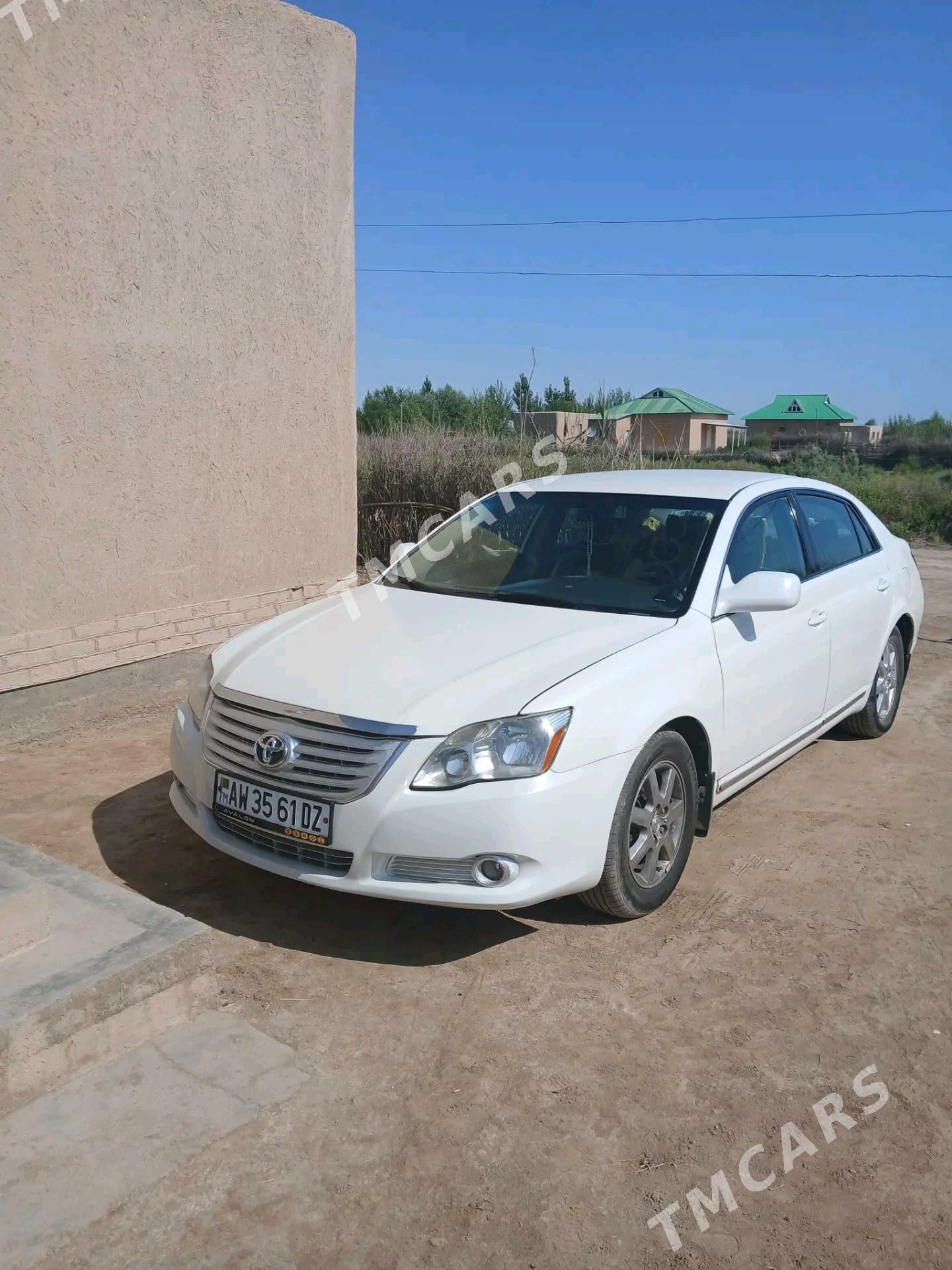 Toyota Avalon 2006 - 160 000 TMT - етр. Туркменбаши - img 6